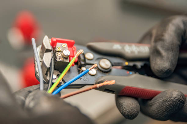 Best Electrician Near Me  in Ferris, TX